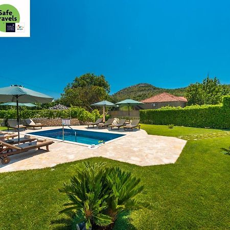 Vila Vergatum-Privacy,Gym,Billiards,Table Tennis Donji Brgat المظهر الخارجي الصورة