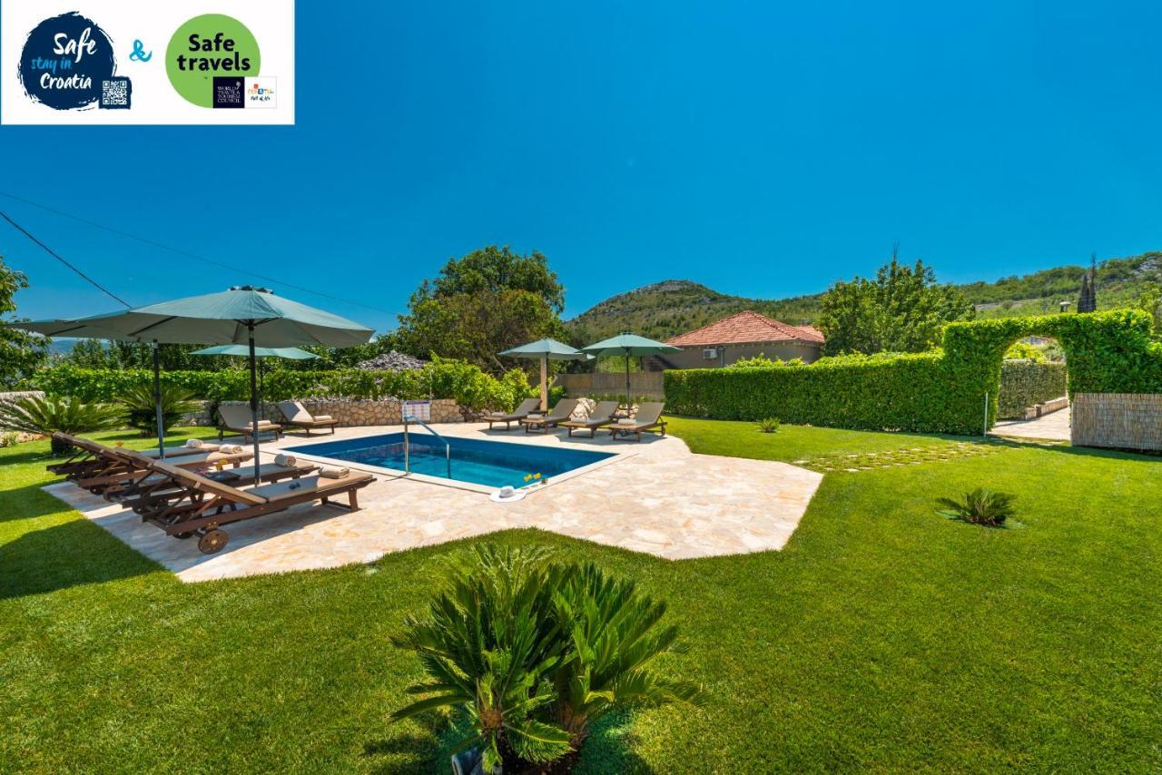 Vila Vergatum-Privacy,Gym,Billiards,Table Tennis Donji Brgat المظهر الخارجي الصورة